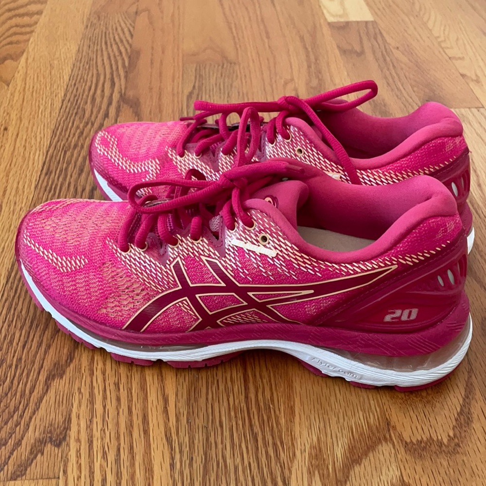 ASICS T850N - Gel Nimbus 20 - Size 8.5